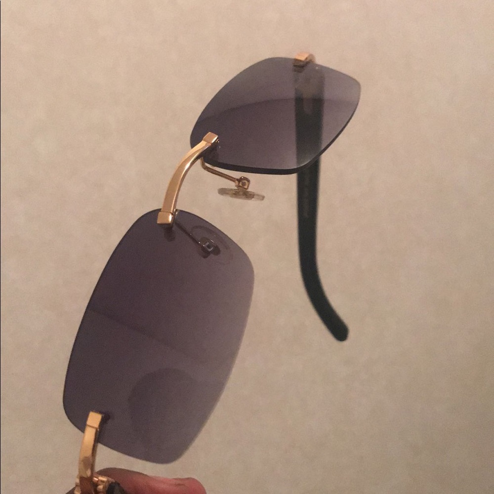 Cartier buffs